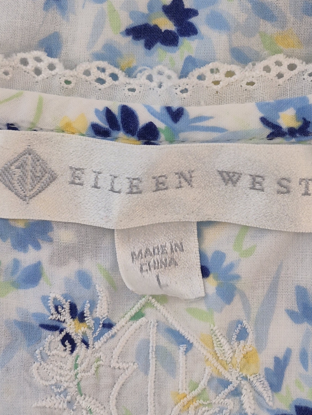 Eileen West "Ditsy" Floral Sleevelees Short Cotton Lawn Nightgown - Picture 8 of 12